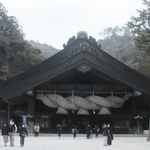 🌏島根県出雲市
📍出雲大社神楽殿

島根初上陸
2023年の良運を神様にお願いしたので、後は自分の頑張りですね！