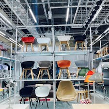 大阪
HAY OSAKA

大阪中之島美術館内にある
家具や照明、雑貨がたくさん
きっと楽しいものが
見つかる場所やで