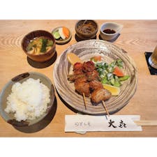 保谷「旬菜工房 大喜」

店内は落ち着いた雰囲気、女性1人のお客さんもいて安心した♪ 

限定5食の「豚肉と野菜の串揚げ」は、サックサクに揚がっていてとっても美味しかった。最後にコーヒーも付いてきましたよ♡