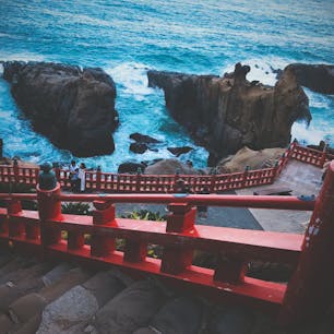 2018.08.12
宮崎旅行🥭鵜戸神宮

#宮崎 #鵜戸神宮
#運玉 #入れるの結構難しい