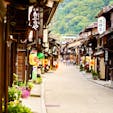 [2018/08]
長野県、奈良井宿。
中山道34番目の宿場。
今まで見てきた江戸町風景の中では一番良かった。
今は祭りの時期らしく、雰囲気が増してました。