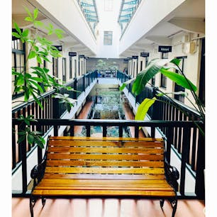 大阪　レトロビル
船場ビルディング

1925年に建築された
築約100年のビルが今も活躍
大正ロマンが残る登録有形文化財