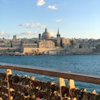 国名：マルタ共和国🇲🇹
首都：バレッタ

3ヶ月の語学留学として、地中海に浮かぶ小さな島国で、どこも絵になるような街並みに選びました。