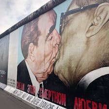 国名：ドイツ🇩🇪
ベルリンの壁

流石に絶対行くよね