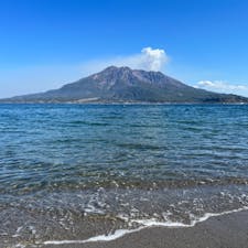 両棒餅で有名な平田屋さん
目の前のビーチは絶景スポット！

#鹿児島　#桜島