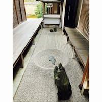 京都　大徳寺　龍源院

複数の枯山水のお庭に
癒されました。
