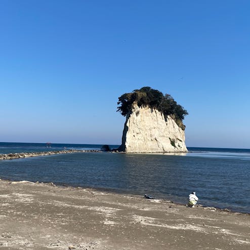 見附島