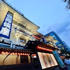 夜の歌舞伎座のライトアップ。
幻想的でした。

#歌舞伎座#東銀座#kabuki