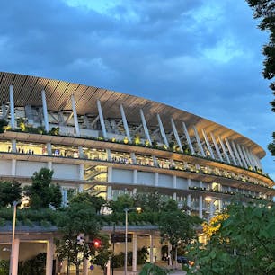 国立競技場で、Jリーグ観戦！
Jリーグ30周年で、演出もすごいです。
今、Jリーグが熱いです。

#Jリーグ#Jleague#国立競技場#サッカー#soccer