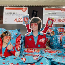 ソウルロッテマート
ロッテマートでユ・ジェソクとご対面👀