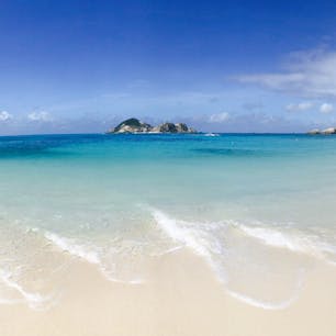 📍渡嘉敷島 阿波連ビーチ

とかしくビーチと違って砂がすっごくサラサラ