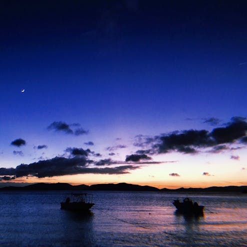 渡嘉志久ビーチ