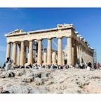 GWにアテネへ🇬🇷

パルテノン神殿素晴らしかった✨
アテネの1番高いところにあって、毎日眺めてたらそりゃ神聖な気持ちになるなあ…と納得の荘厳さ。