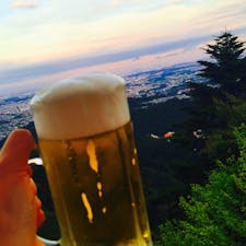 自然の中で、飲むビールは最高です！「高尾山ビアマウント」、オススメですよ。
夜景も綺麗です。

＃高尾山ビアマウント＃高尾山＃ビアガーデン