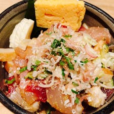 サカナキュイジーヌ・リョウ
神奈川県小田原市栄町1-14-57 ジャルダンビル 1Ｆ

#神奈川　#丼　#魚