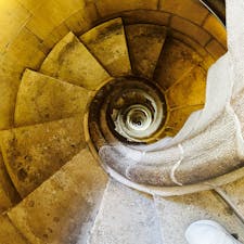 サグラダファミリア　階段