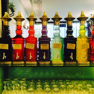 イスタンブール
ウスキュダルのオスマン風カフェ
mihrimah kahveci