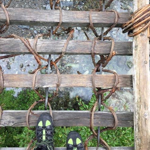 奥祖谷二重かずら橋