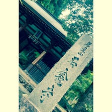 石龕寺です
紅葉の名所の一つ🍁