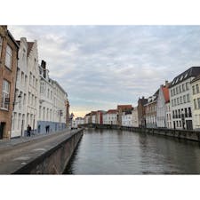 🇧🇪 ベルギー・ブルージュ

ヤン・ファン・エイク・スクエア

#puku2'23
#puku2"10
#puku2ベネルクスへの旅🇧🇪
#puku2ブルージュ
#ベルギー#ブルージュ#運河