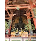 東大寺

奈良と言えば、大仏様。教科書で見た大仏が目の前に…。あまりにも大きすぎて最初大仏がどこにあるのか分からなかった💦

昔の人の技術と知恵って凄いなぁと改めて思いました。

#奈良