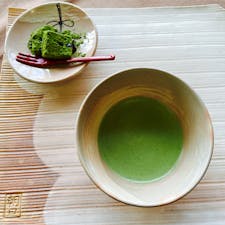 福寿園宇治茶工房

あまりにも寒かったので
入って、抹茶美味しくいただきました♪
2023.11.26