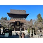 阿蘇神社⛩️へ行ってきますた。
楼門はまだ立ち入り禁止
本殿の〆縄交換してました。（ラッキー✌️）