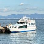 友ヶ島汽船

友ヶ島に渡る観光船、渡る間が漁場なので
船がたくさん漁に出てました。
2023.12.24