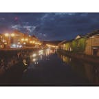 夜の小樽運河です