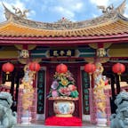 20240213

長崎
孔子廟

散策してると急に中国？！
とても煌びやかで、ランタンが灯る頃には
また違った雰囲気に変わってました