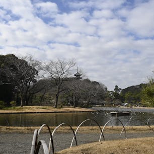 神奈川県にある三溪園へ行ってきました。
敷地はとても広く、日本ならではの観光地でした😊梅がいい感じでした！
今度は桜の季節に行ってみたいと思います🙂