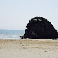 稲佐の浜。誰も遊んでる人はいなかったけど、少し海にも入って遊びました👙