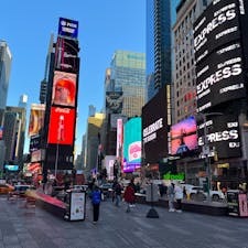 タイムズスクエア