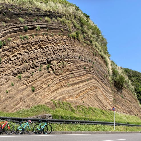 千波地層切断面