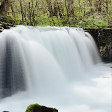 銚子大滝　青森県

駐車スペースもあるので訪れやすい場所です。