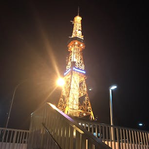 夜の札幌テレビ塔