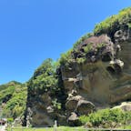 高池の虫喰い岩🪨
和歌山　古座川町

ここは道の駅もあるのでじっくり見れます。
この辺りに虫喰い岩はところどころあるようです。この後走るR42号の道沿いにもありました。（国道なので止まって撮れず残念）