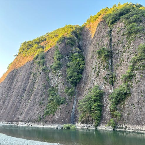 古座川の一枚岩