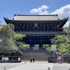 境内がとにかく広いです。