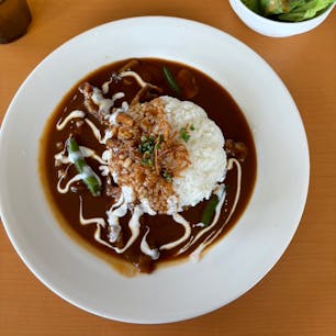 パークカフェ

万博記念公園の中にあるカフェ。
ウォーキングした後に
ゆっくりランチ出来ました♪
2024.6.30