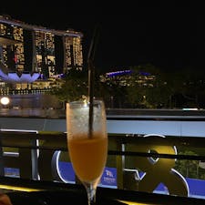 Lantern
フラトンホテル内のイタリアンダイニング
マリーナの夜景が綺麗
勿論スペクトラも見えます
ロマンチック
お料理も最高でした