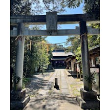 【諏訪神社】
行田市にある忍城の横にある神社⛩️✨
初詣には沢山の方が参拝に訪れています！
忍城と一緒に散策するのもオススメです😊

2024.4.10
