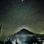 山梨県富士吉田市
ペルセウス座流星群
富士山🗻
