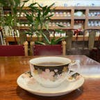 アップルパイも有名だけれど、是非素敵なカップでコーヒーを飲んで。