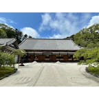 🌻2024夏休み in 東北🌻

宮城県の松島にある瑞巌寺は伊達家の菩提寺。国宝に指定されている本堂や安土桃山美術を伝える豪華絢爛な彫刻や襖絵に目を奪われました。建物内は撮影禁止なので外観のみ📸

#東北
#宮城
#仙台
#松島