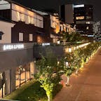 豊洲　万葉倶楽部
豊洲市場の近くにあり、食も温泉も夜景も楽しめます
屋上の360°足湯からの夜景は絶景！
日帰り入浴もできますが、朝は人も少ないのでゆっくり散歩&温泉が楽しめます