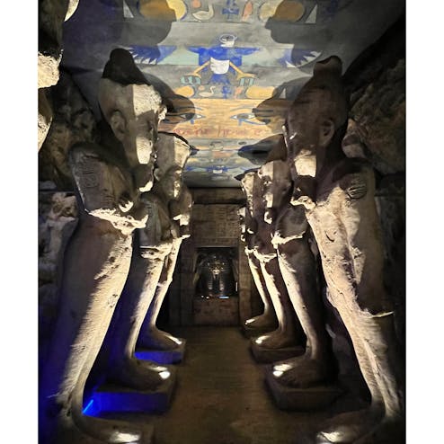 ウェアハウス 草加店