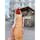 行列ができるソーセージスタンド「Bitzinger Sausage Stand 🌭」
アルベルティーナ前にあり、深夜まで営業しているので観光ついでに立ち寄りやすいです◎

私は朝一(8時)に伺ったので、さすがに誰も並んではいませんでしたが、日中は行列ができているので並びたくない人は早めの時間帯が狙い目かもしれません‼︎

人気の「ケーゼクライナー」のホットドッグを購入しました🌭
ソーセージ自体美味しく、皮もパリパリ、中ジューシーでした♡想像していたより大きく食べ応えもありましたよ♪