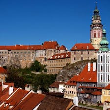 東欧チェコの南ボヘミア州にある街、世界遺産の「チェスキークルムロフ」。
小さく美しい街として人気のある街です。その「チェスキークルムロフ」にある、5つ星ホテル「ホテル ルゼ（Hotel Ruze）」に以前泊まってきました。
また、行きたいですね。

＃チェスキークルムロフ
＃チェコ
＃ホテルルゼ
＃HotelRuze