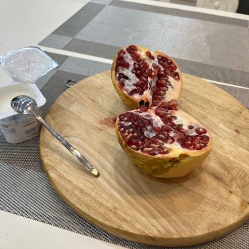 西湖のそばにある居心地の良い部屋